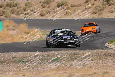 media/Jun-01-2025-CalClub SCCA (Sun) [[eae223c5dd]]/Group 5/Qualifying/